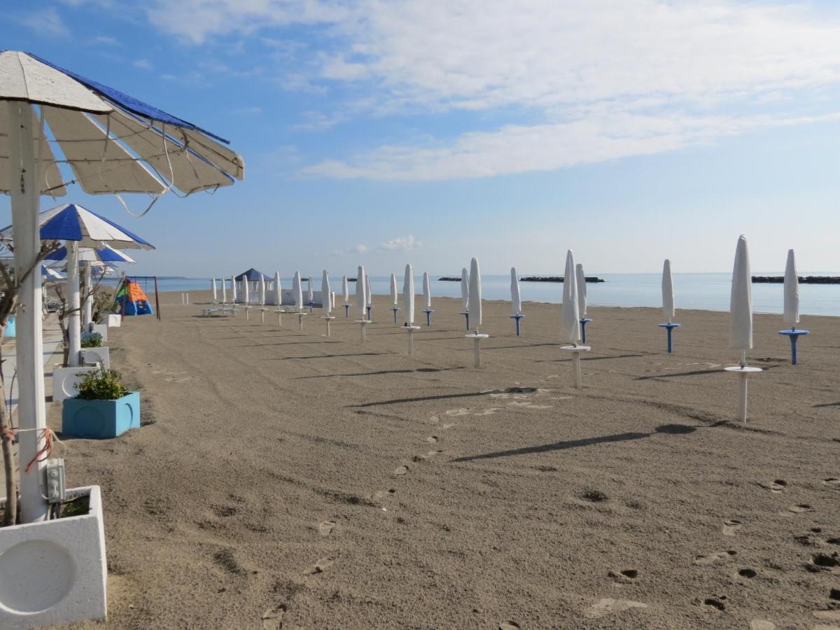 Apartament Faro 23 Lido delle Nazioni Zewnętrze zdjęcie